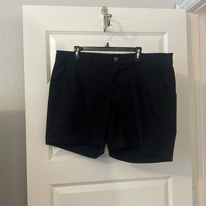 Old Navy Black 5'" chino style shorts 18 plus size flat front shorts cotton